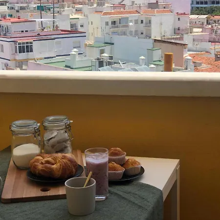 Amazing アパート トレモリノス